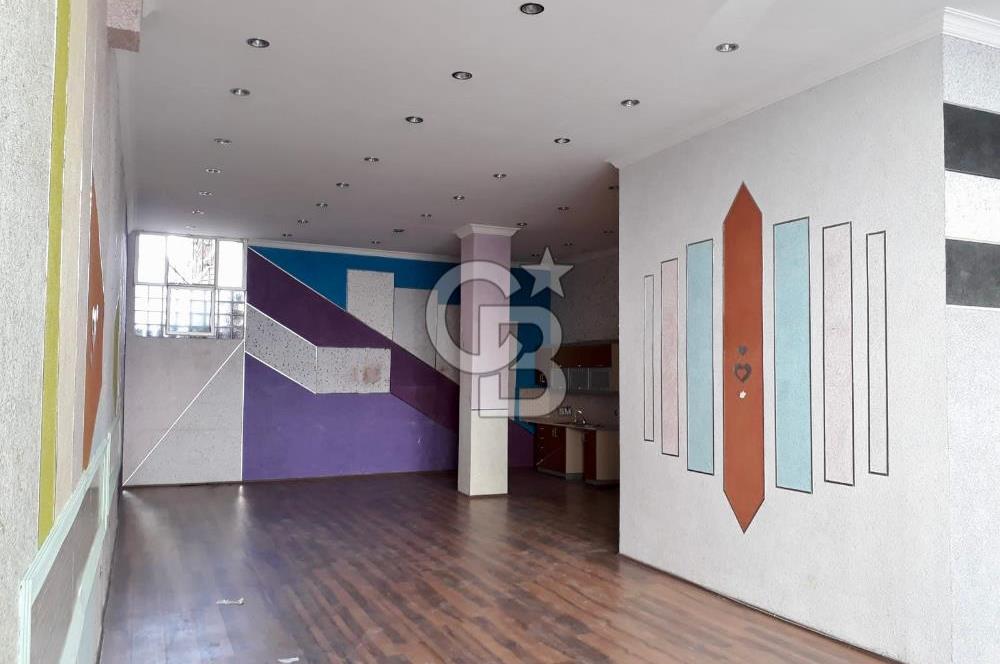 Balçova Ata Caddesi Yakını |Geniş Kullanım Alanlı Satılık Dükkan 