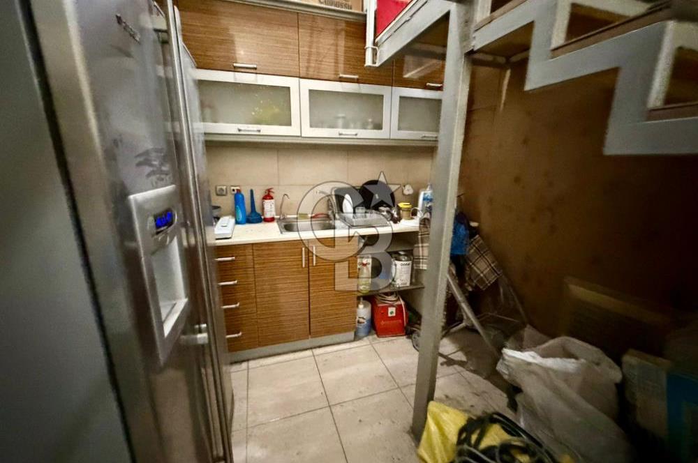 Balçova Ata Caddesi Yakını |Geniş Kullanım Alanlı Satılık Dükkan 