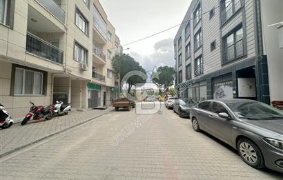 Kuşadası Davutlar Merkezde Satılık 3+1 Daire 