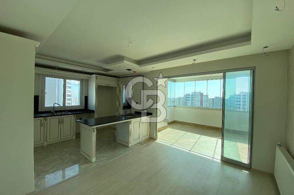 Mersin Mezitli Akdeniz Mah de 5+1 Aqua Parklı Satılık Daire 