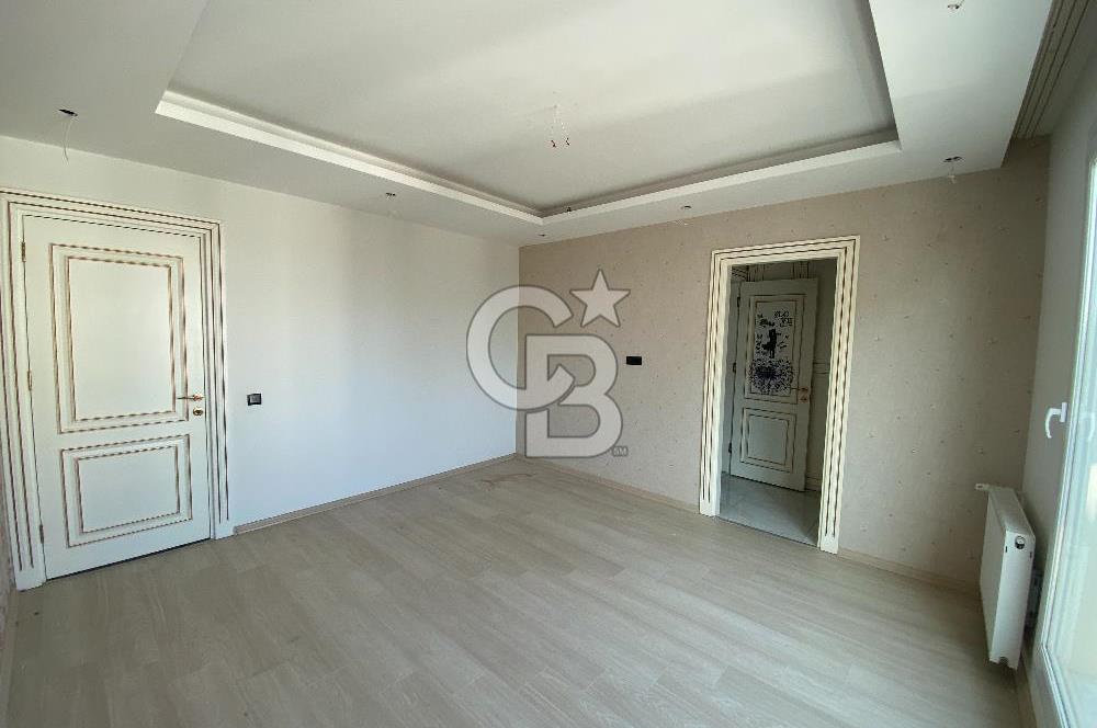 Mersin Mezitli Akdeniz Mah de 5+1 Aqua Parklı Satılık Daire 