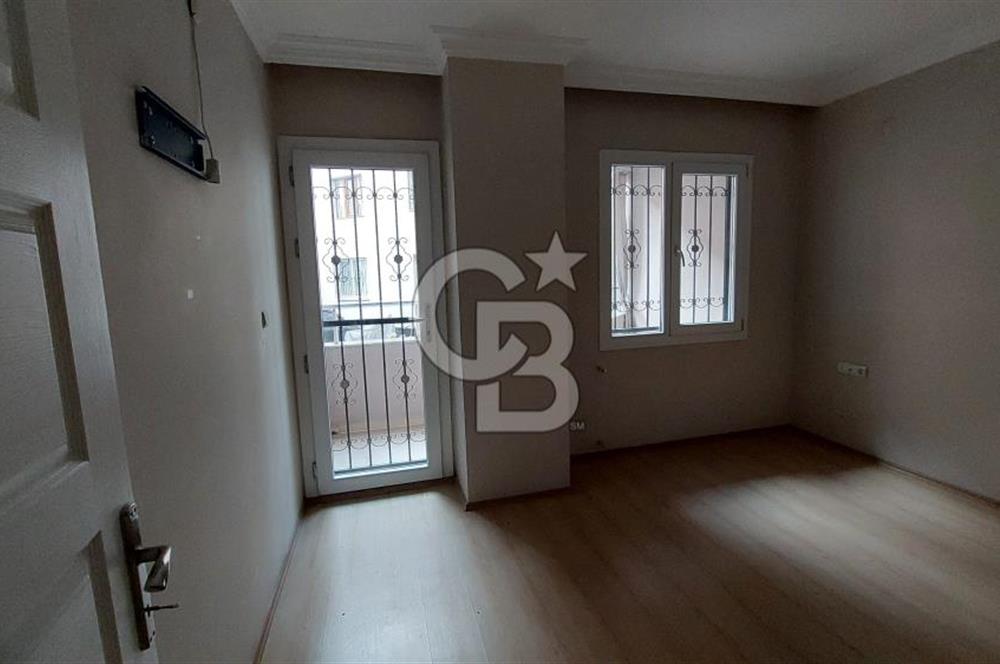 CB ROUTE 'DEN DİKİLİ İSMETPAŞA 'DA 2+1 KİRALIK DAİRE