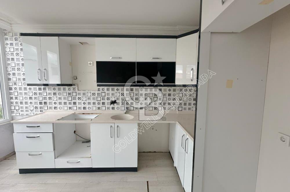 Kuşadası Davutlar Merkezde Satılık 3+1 Daire 