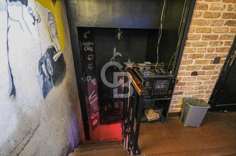 Fırsat Kiralık Beşiktaş Çarşı Dükkan 3 Katlı Hazır Konsept