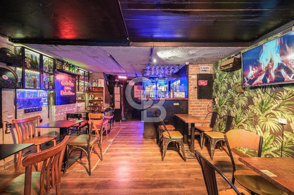 Fırsat Kiralık Beşiktaş Çarşı Dükkan 3 Katlı Hazır Konsept