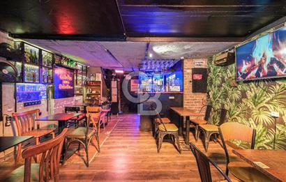 Fırsat Kiralık Beşiktaş Çarşı Dükkan 3 Katlı Hazır Konsept