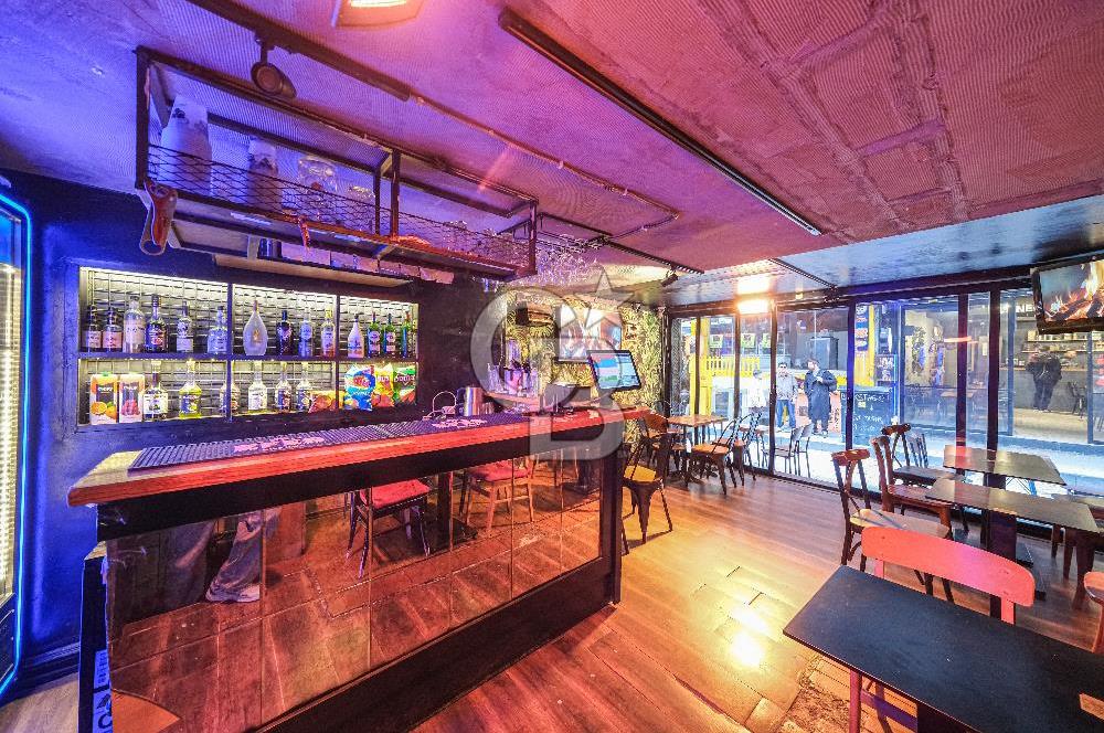 Fırsat Kiralık Beşiktaş Çarşı Dükkan 3 Katlı Hazır Konsept