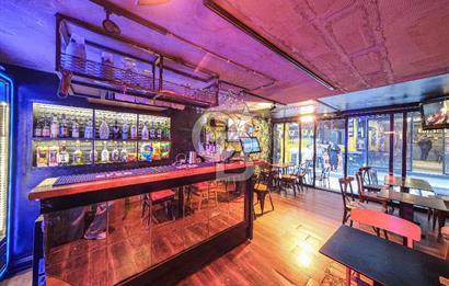 Fırsat Kiralık Beşiktaş Çarşı Dükkan 3 Katlı Hazır Konsept