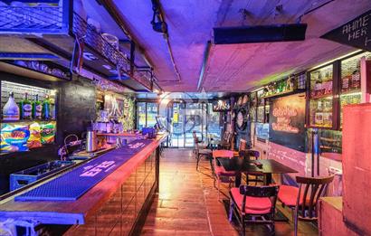 Fırsat Kiralık Beşiktaş Çarşı Dükkan 3 Katlı Hazır Konsept