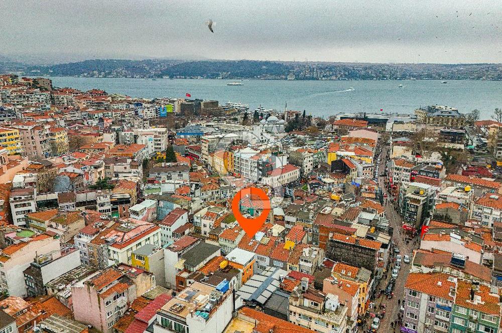 Fırsat Kiralık Beşiktaş Çarşı Dükkan 3 Katlı Hazır Konsept