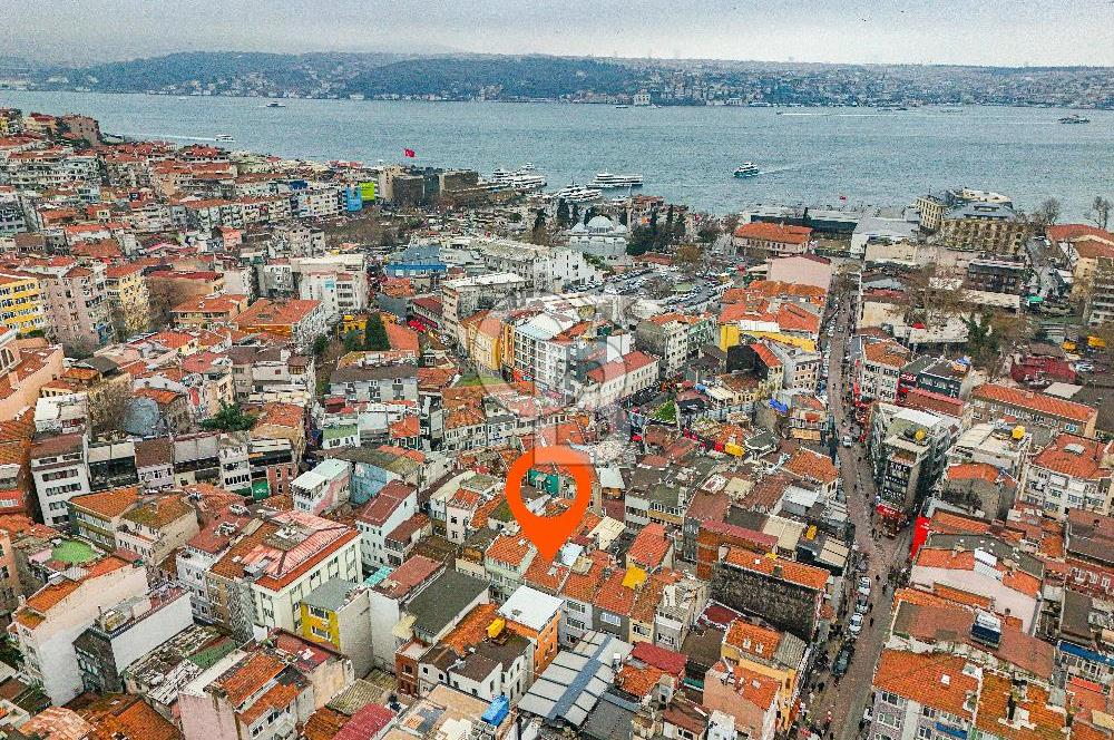Fırsat Kiralık Beşiktaş Çarşı Dükkan 3 Katlı Hazır Konsept