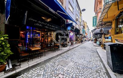 Fırsat Kiralık Beşiktaş Çarşı Dükkan 3 Katlı Hazır Konsept