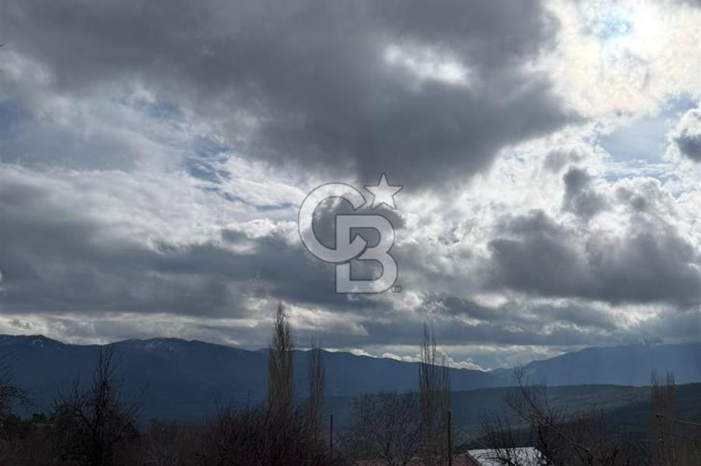 CB GİZ'DEN KAŞ YAYLA ÇAYKÖY'DE ACİL SATILIK KARGİR EV VE BAHÇESİ