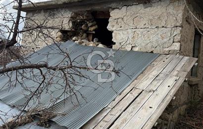 CB GİZ'DEN KAŞ YAYLA ÇAYKÖY'DE ACİL SATILIK KARGİR EV VE BAHÇESİ