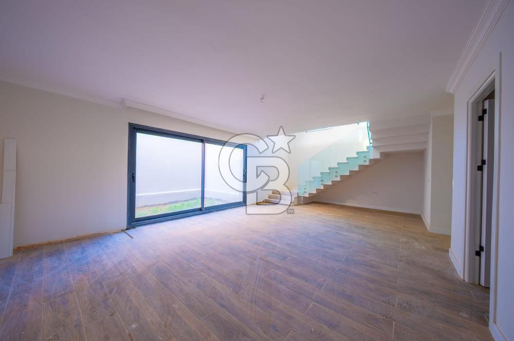 SATILIK MÜSTAKİL 500 M² BAHÇE İÇİNDE 5+2 VİLLA  GÜZELBAHÇE MUSTAFA KEMAL PAŞA’DA KOLEJLER BÖLGESİNDE SATILIK MÜSTAKİL DUBLEKS VİLLA