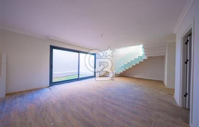 SATILIK MÜSTAKİL 500 M² BAHÇE İÇİNDE 5+2 VİLLA  GÜZELBAHÇE MUSTAFA KEMAL PAŞA’DA KOLEJLER BÖLGESİNDE SATILIK MÜSTAKİL DUBLEKS VİLLA