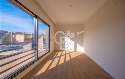 SATILIK MÜSTAKİL 500 M² BAHÇE İÇİNDE 5+2 VİLLA  GÜZELBAHÇE MUSTAFA KEMAL PAŞA’DA KOLEJLER BÖLGESİNDE SATILIK MÜSTAKİL DUBLEKS VİLLA