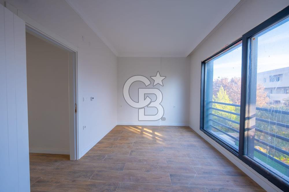 SATILIK MÜSTAKİL 500 M² BAHÇE İÇİNDE 5+2 VİLLA  GÜZELBAHÇE MUSTAFA KEMAL PAŞA’DA KOLEJLER BÖLGESİNDE SATILIK MÜSTAKİL DUBLEKS VİLLA