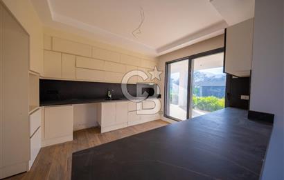 SATILIK MÜSTAKİL 500 M² BAHÇE İÇİNDE 5+2 VİLLA  GÜZELBAHÇE MUSTAFA KEMAL PAŞA’DA KOLEJLER BÖLGESİNDE SATILIK MÜSTAKİL DUBLEKS VİLLA