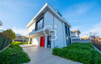 SATILIK MÜSTAKİL 500 M² BAHÇE İÇİNDE 5+2 VİLLA  GÜZELBAHÇE MUSTAFA KEMAL PAŞA’DA KOLEJLER BÖLGESİNDE SATILIK MÜSTAKİL DUBLEKS VİLLA