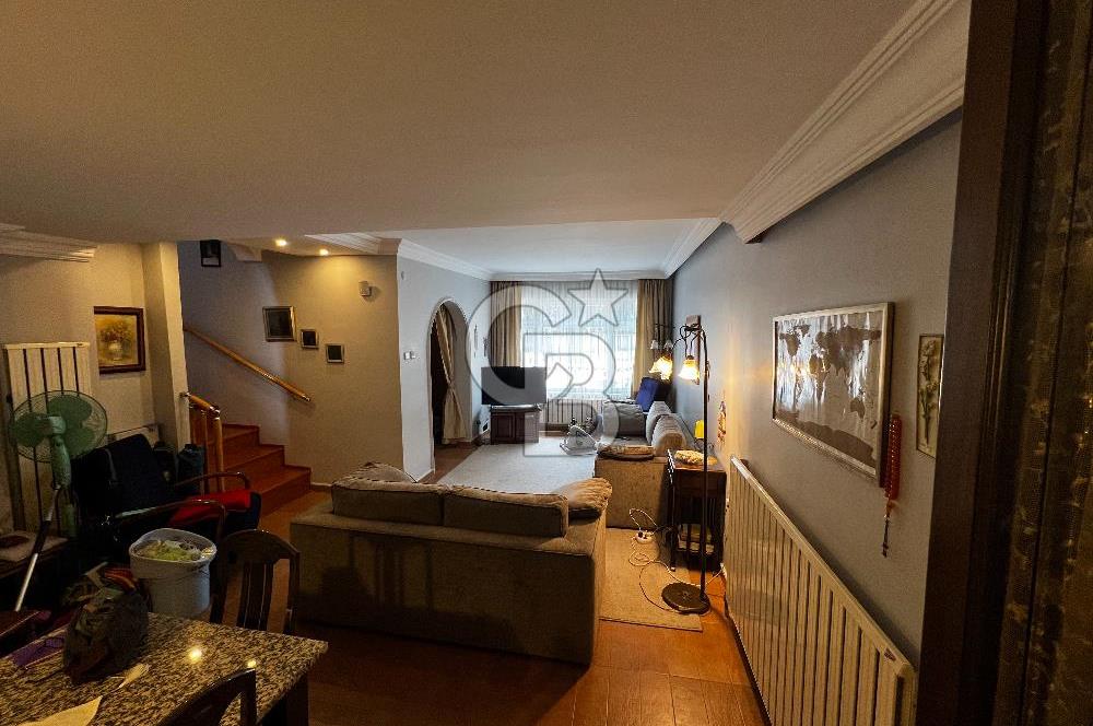 ÇAYYOLU BAŞKENT DOKTORLAR SİTESİNDE ASANSÖRLÜ , KÖŞE , ŞEREFİYELİ KÖŞE VİLLA