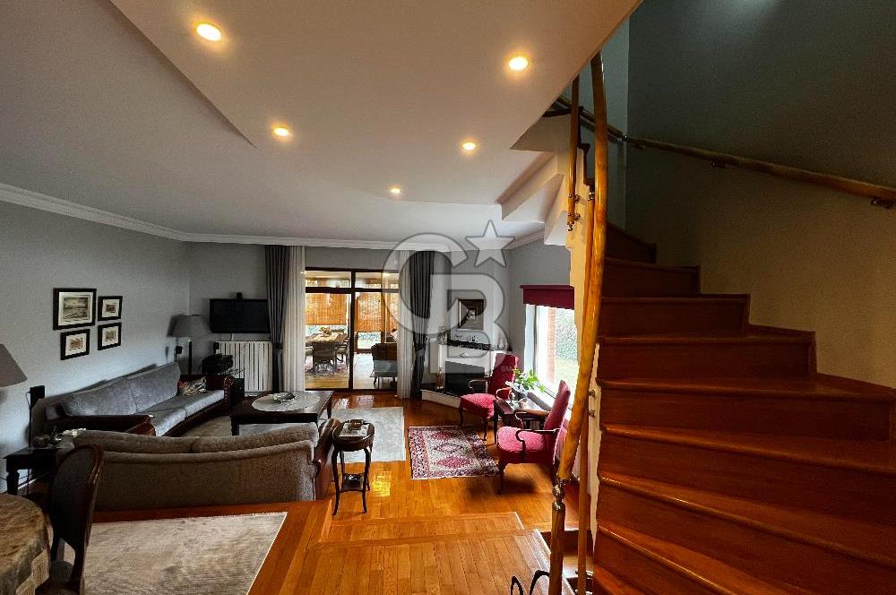 ÇAYYOLU BAŞKENT DOKTORLAR SİTESİNDE ASANSÖRLÜ , KÖŞE , ŞEREFİYELİ KÖŞE VİLLA