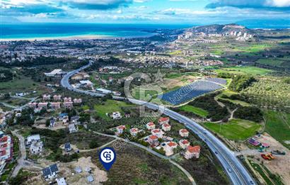 KUŞADASINDA ÖNÜ KAPANMAZ DENİZ MANZARALI FIRSAT VİLLA ARSASI