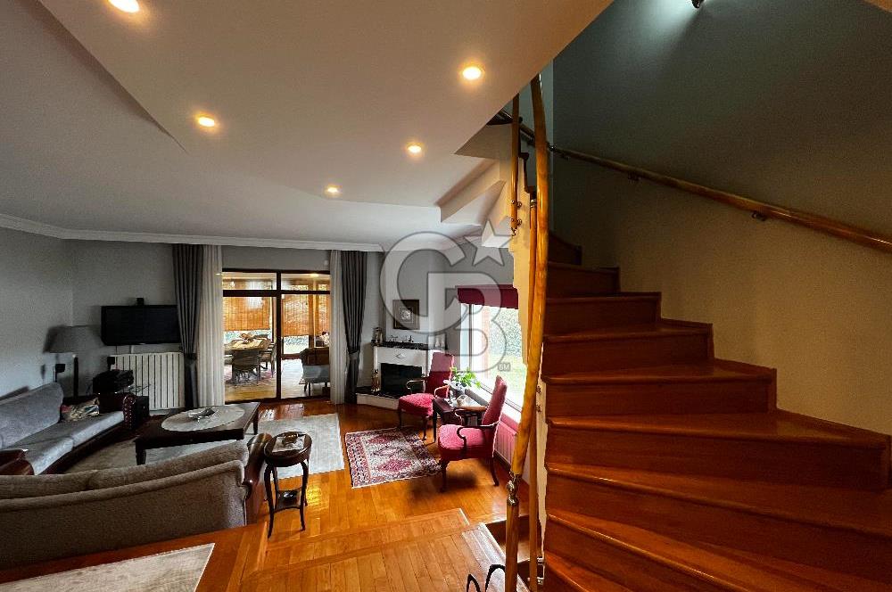 ÇAYYOLU BAŞKENT DOKTORLAR SİTESİNDE ASANSÖRLÜ , KÖŞE , ŞEREFİYELİ KÖŞE VİLLA