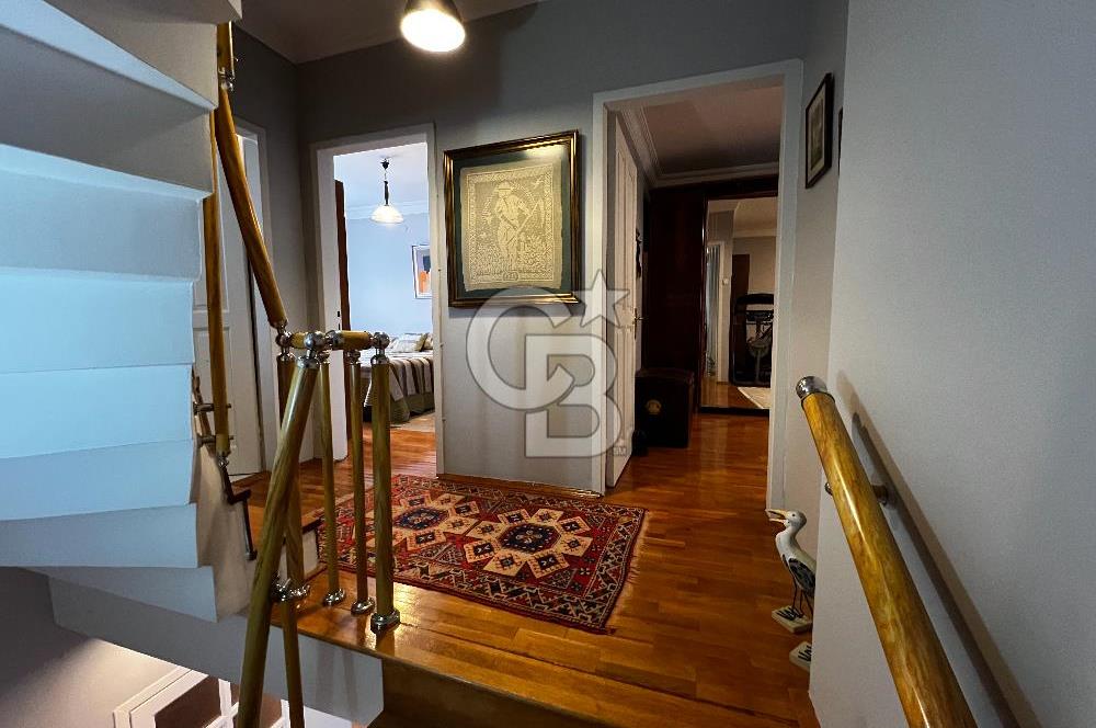 ÇAYYOLU BAŞKENT DOKTORLAR SİTESİNDE ASANSÖRLÜ , KÖŞE , ŞEREFİYELİ KÖŞE VİLLA