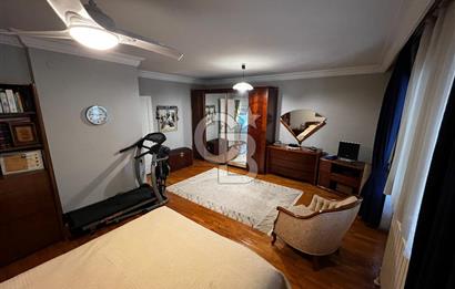 ÇAYYOLU BAŞKENT DOKTORLAR SİTESİNDE ASANSÖRLÜ , KÖŞE , ŞEREFİYELİ KÖŞE VİLLA