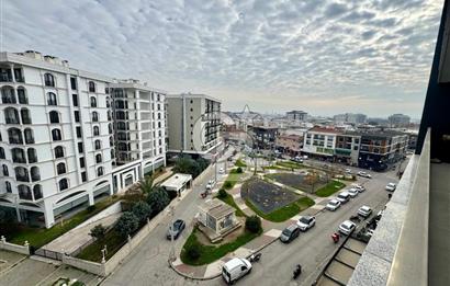 TRADEMARK STUDİOS 1 SİTESİNDE HAVUZLU D.GAZLI KİRALIK 2+1 DAİRE