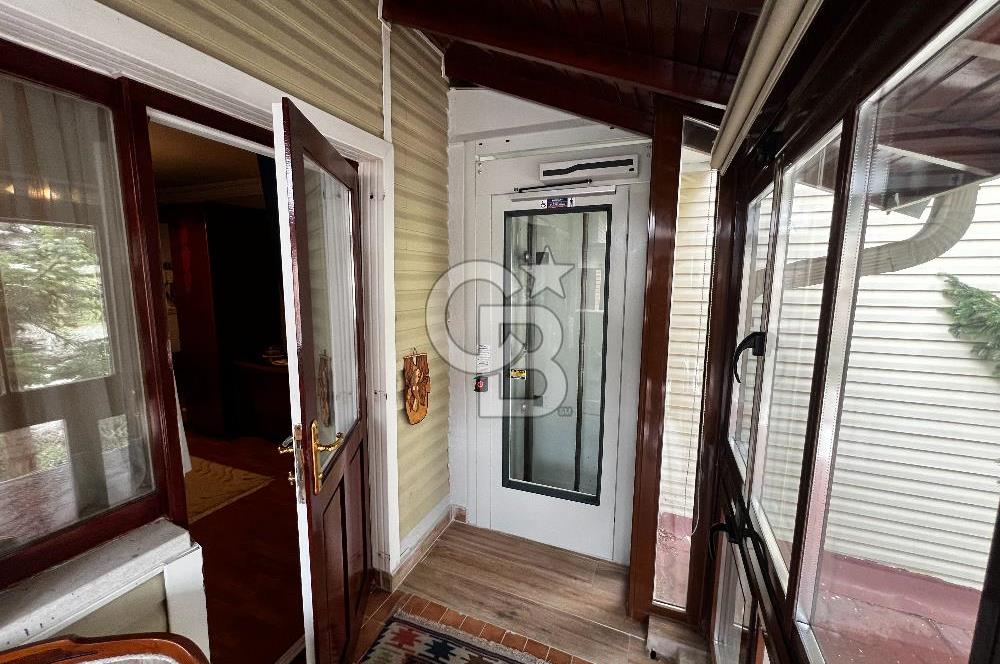 ÇAYYOLU BAŞKENT DOKTORLAR SİTESİNDE ASANSÖRLÜ , KÖŞE , ŞEREFİYELİ KÖŞE VİLLA