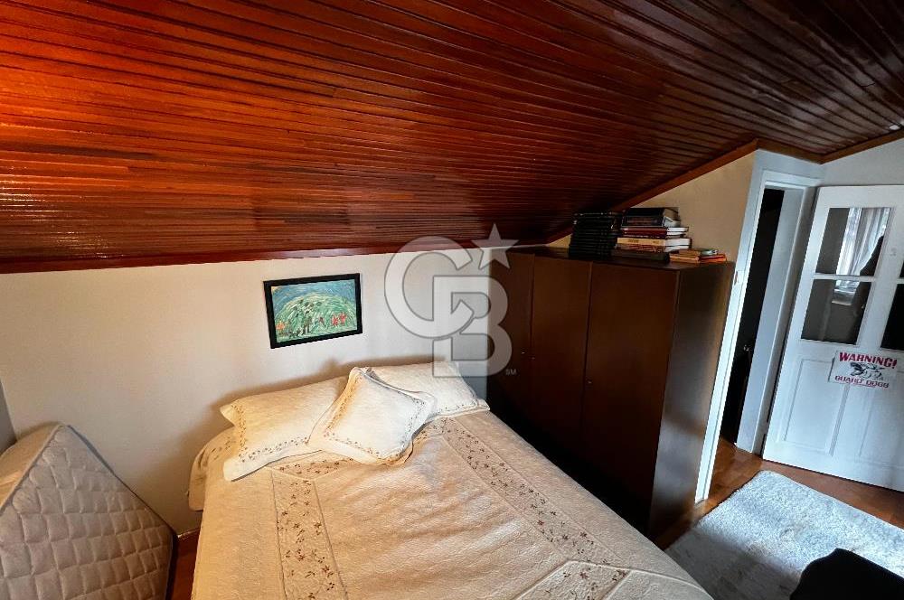 ÇAYYOLU BAŞKENT DOKTORLAR SİTESİNDE ASANSÖRLÜ , KÖŞE , ŞEREFİYELİ KÖŞE VİLLA