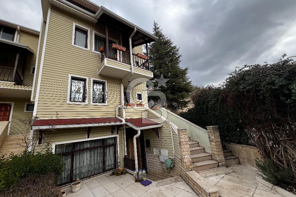 ÇAYYOLU BAŞKENT DOKTORLAR SİTESİNDE ASANSÖRLÜ , KÖŞE , ŞEREFİYELİ KÖŞE VİLLA