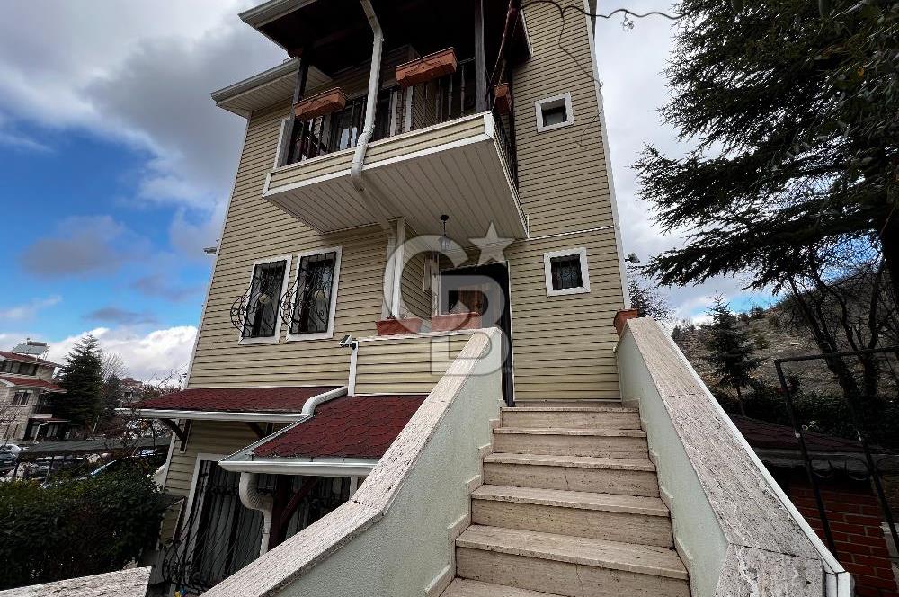 ÇAYYOLU BAŞKENT DOKTORLAR SİTESİNDE ASANSÖRLÜ , KÖŞE , ŞEREFİYELİ KÖŞE VİLLA