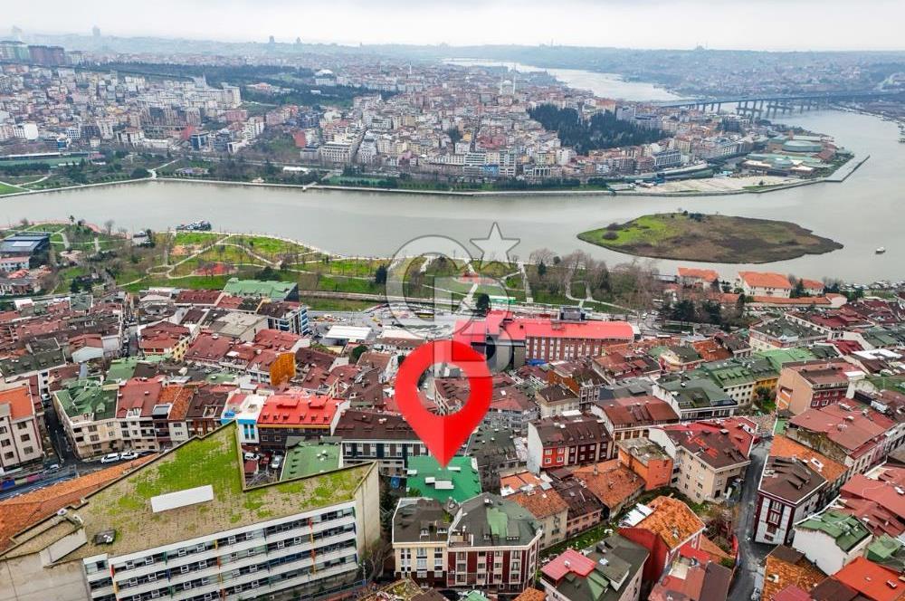 ​Eyüp Merkezde Sıfır Binada Yatırıma Uygun 2+1 Daire