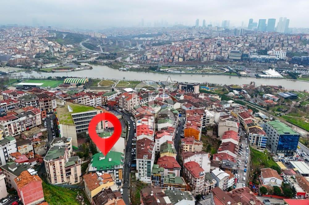 Eyüp Merkezde Sıfır Binada Yatırıma Uygun 2+1 Daire