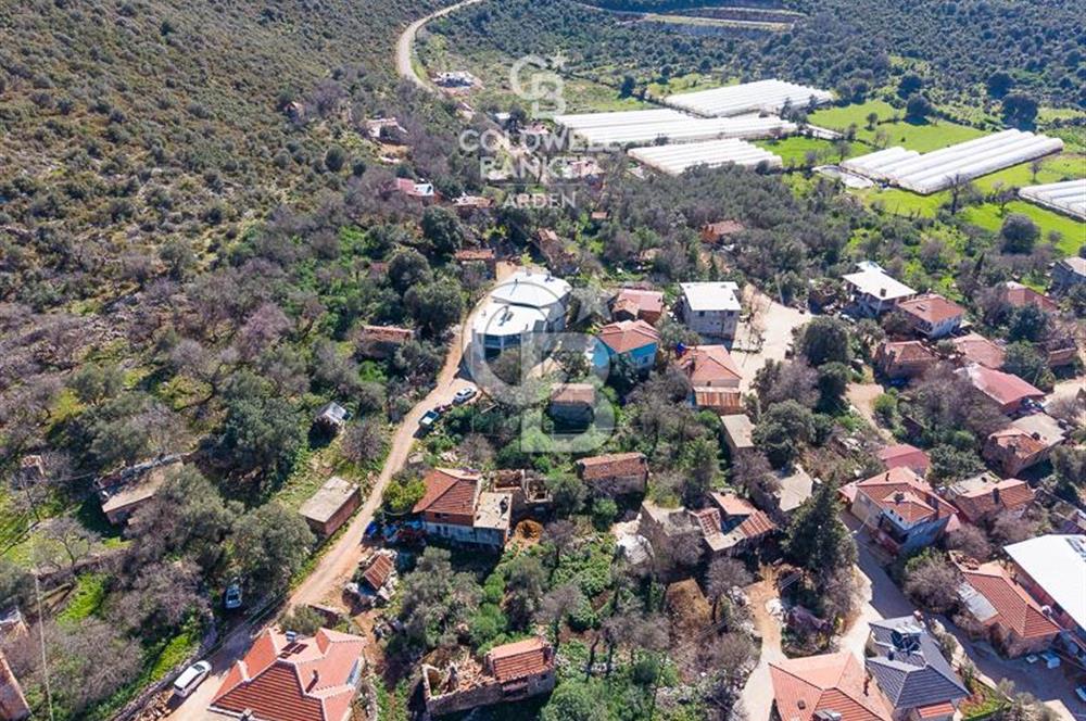 CB ARDEN DEN KAŞ SAHİL KILINÇLI DA SATILIK 331 m² EV VE ARSASI