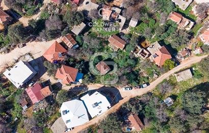 CB ARDEN DEN KAŞ SAHİL KILINÇLI DA SATILIK 331 m² EV VE ARSASI