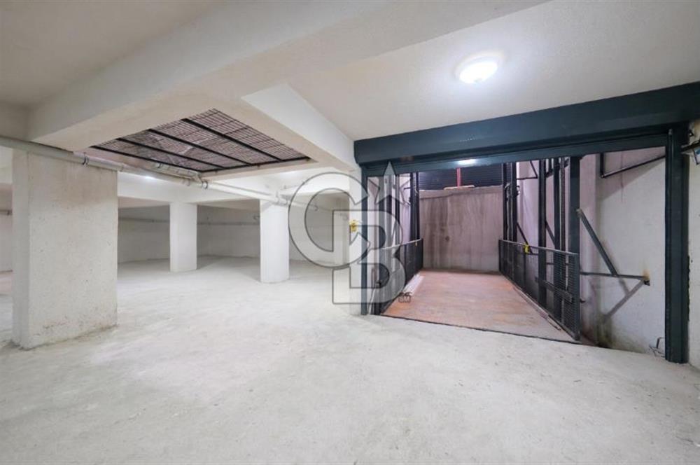 Eyüp Merkezde Sıfır Binada Yatırıma Uygun 2+1 Daire