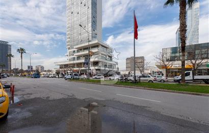 Bayraklı Marla Plaza Kiralık 540m2 Tam Kat Ofis