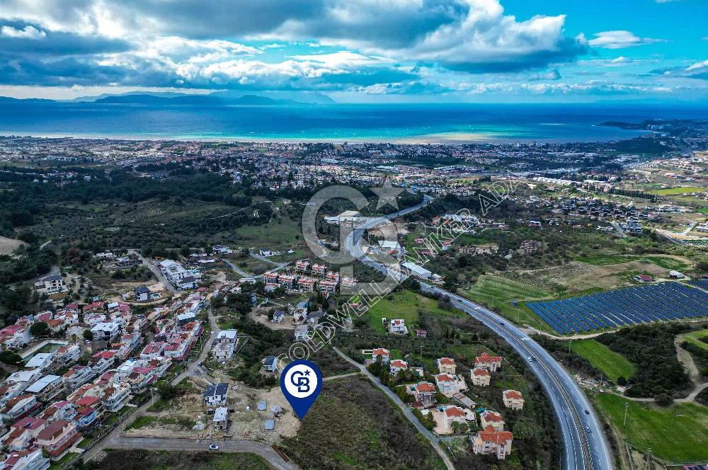 Kuşadası Kirazlı'da Deniz Manzaralı Villa Arsası