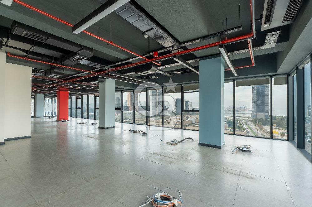 Bayraklı Marla Plaza Kiralık 540m2 Tam Kat Ofis