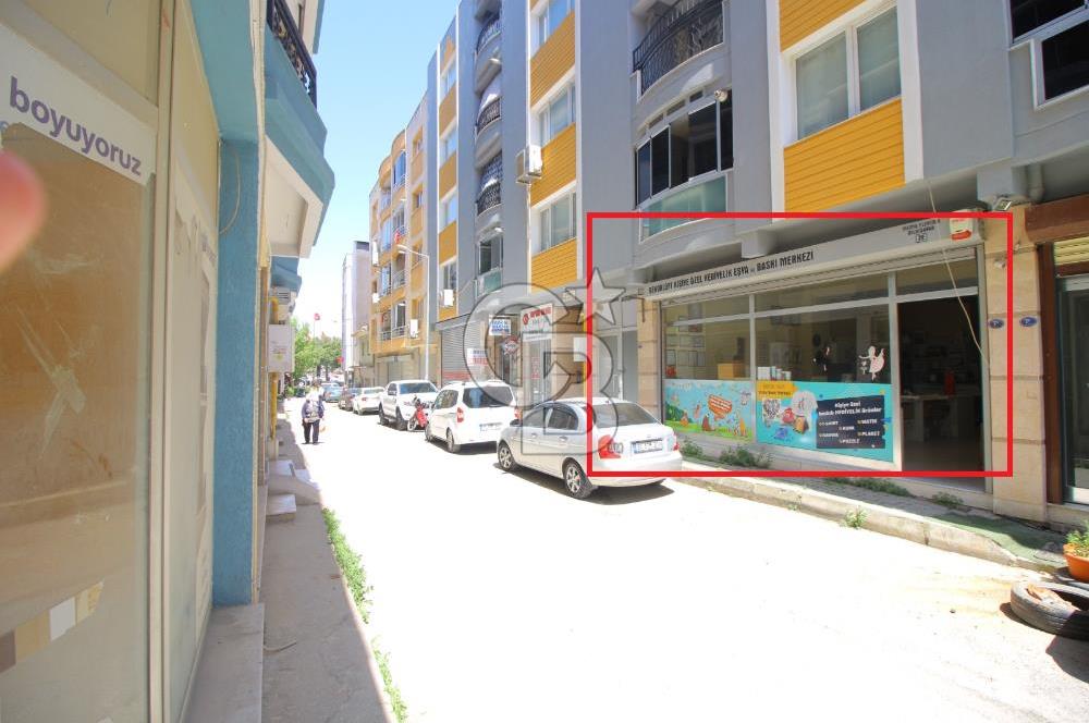 GAZİEMİR MEYDAN'DA SATILIK DÜKKAN.