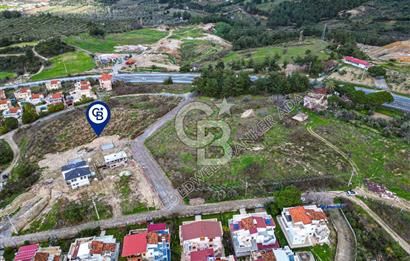 Kuşadası Kirazlı'da Deniz Manzaralı Villa Arsası