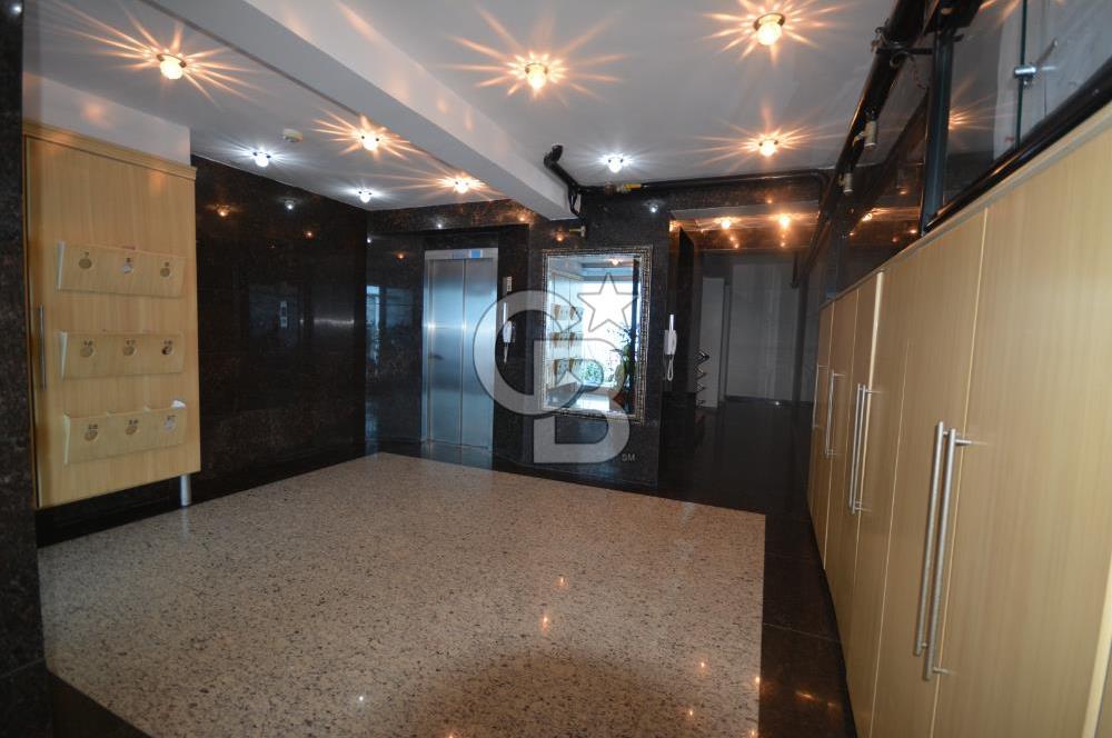 Yeni Girne'de Satılık 120m² 2+1 Tadilatlı Daire