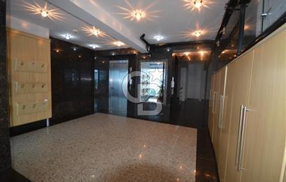 Yeni Girne'de Satılık 120m² 2+1 Tadilatlı Daire