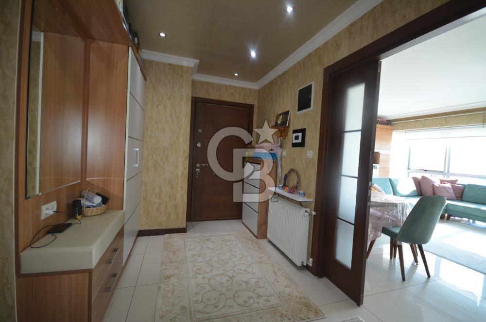 Yeni Girne'de Satılık 120m² 2+1 Tadilatlı Daire