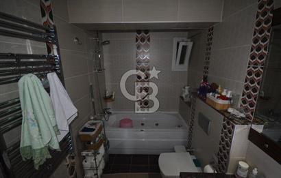 Yeni Girne'de Satılık 120m² 2+1 Tadilatlı Daire