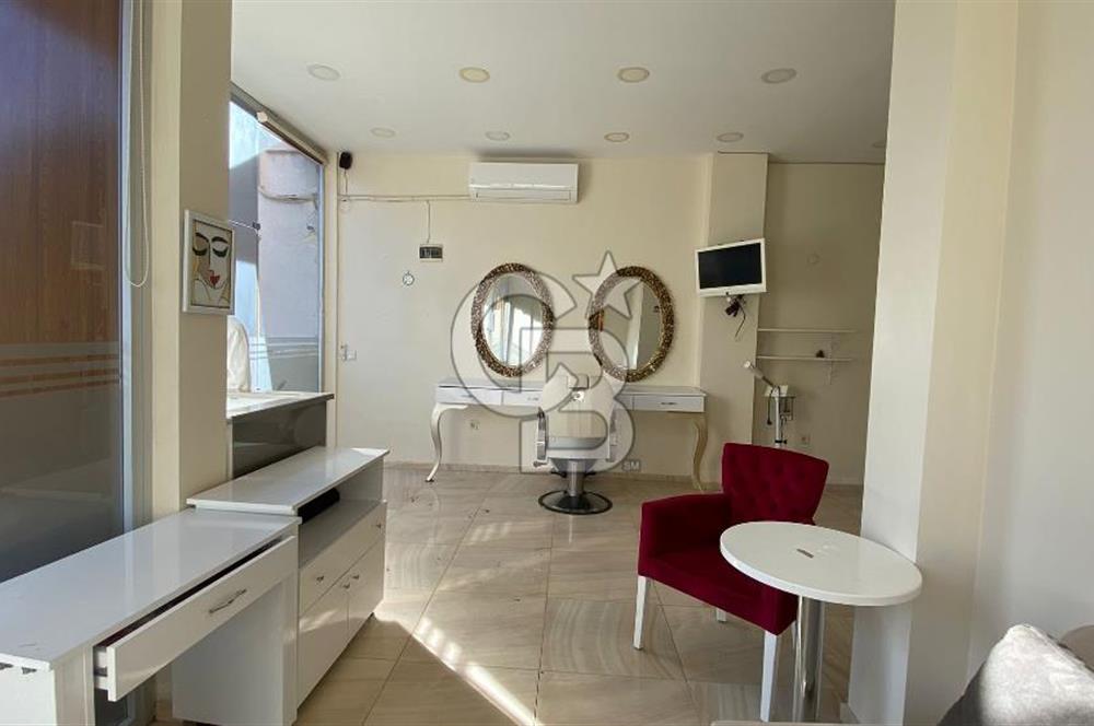 NARLIDERE HUZUR MAHALLESİNDE METRO ÇIKIŞINA YAKIN SATILIK DÜKKAN